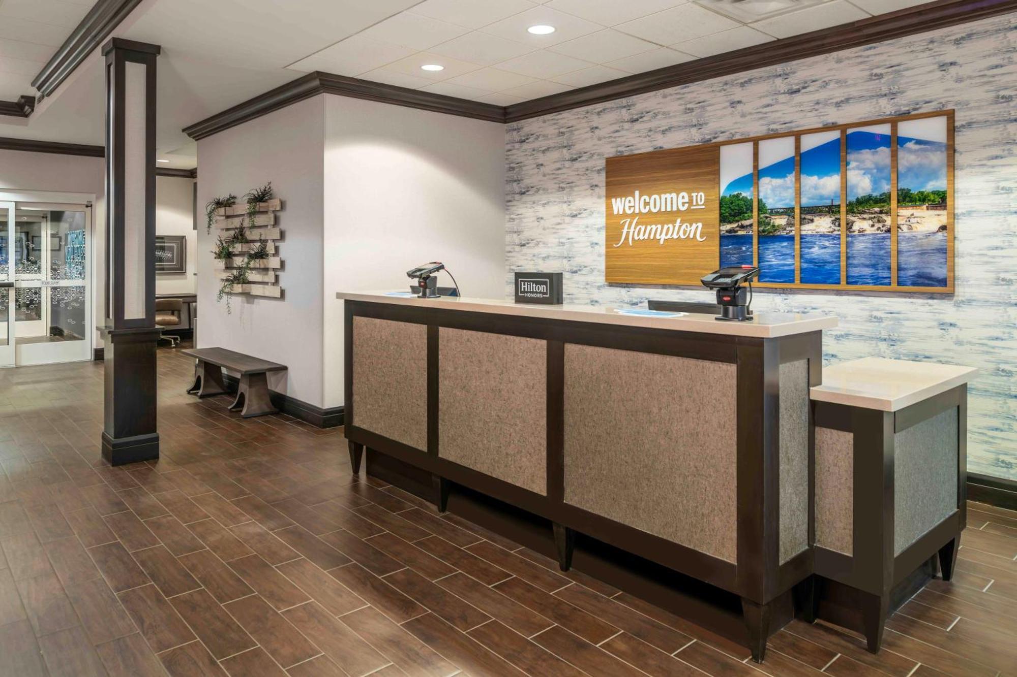 Hampton Inn Lewiston-Auburn Zewnętrze zdjęcie